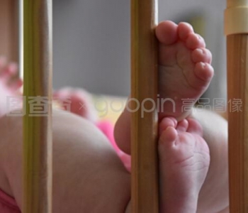 五招让哭闹大连捐卵宝宝静下来